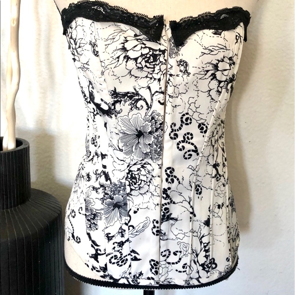 Gorgeous black and white corset juniors size L